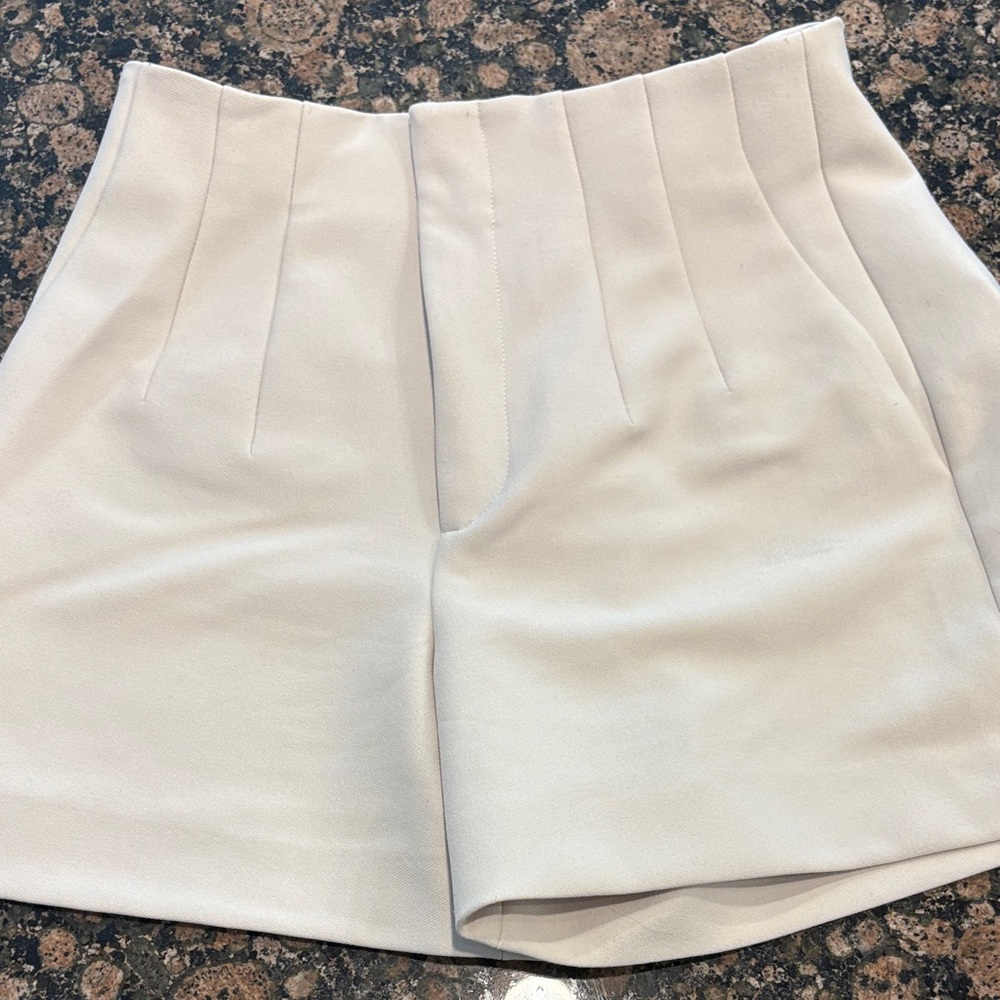 Zara High Waist White Women's Shorts